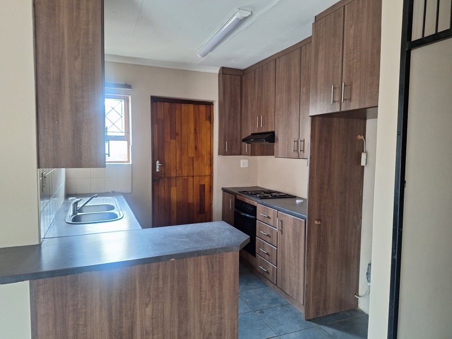 3 Bedroom Property for Sale in Strelitzia Park Eastern Cape